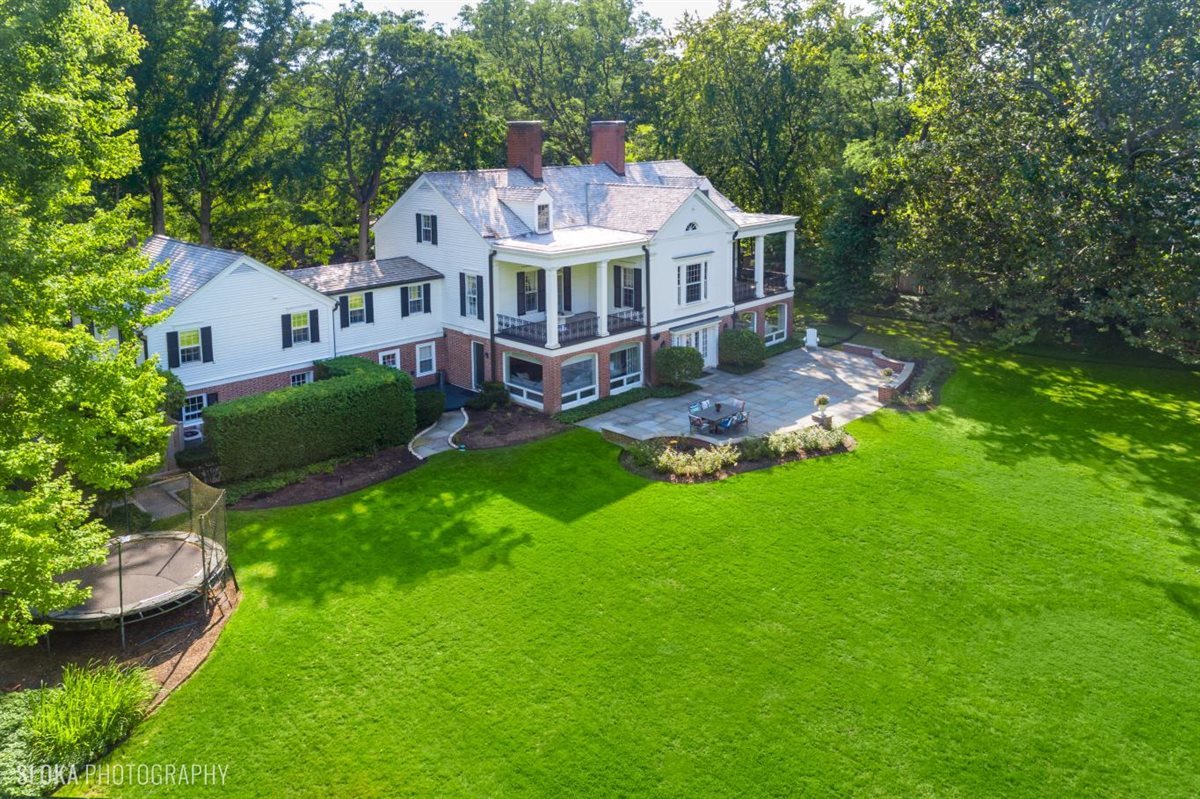 62 Woodley Road