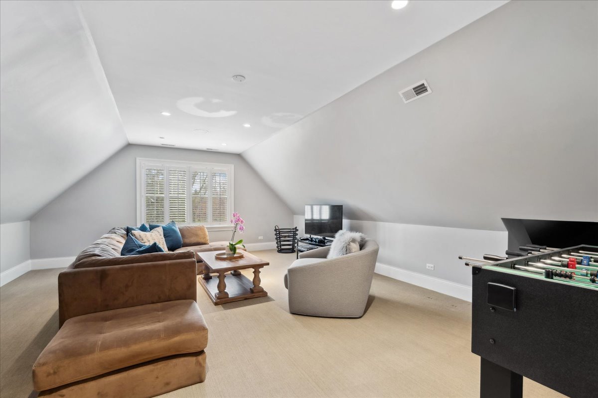 350 Sunset Court