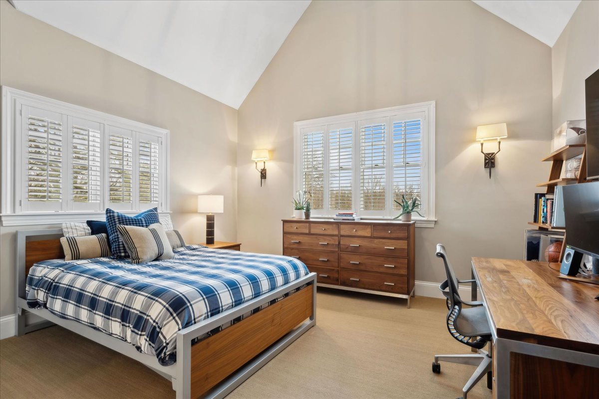 350 Sunset Court