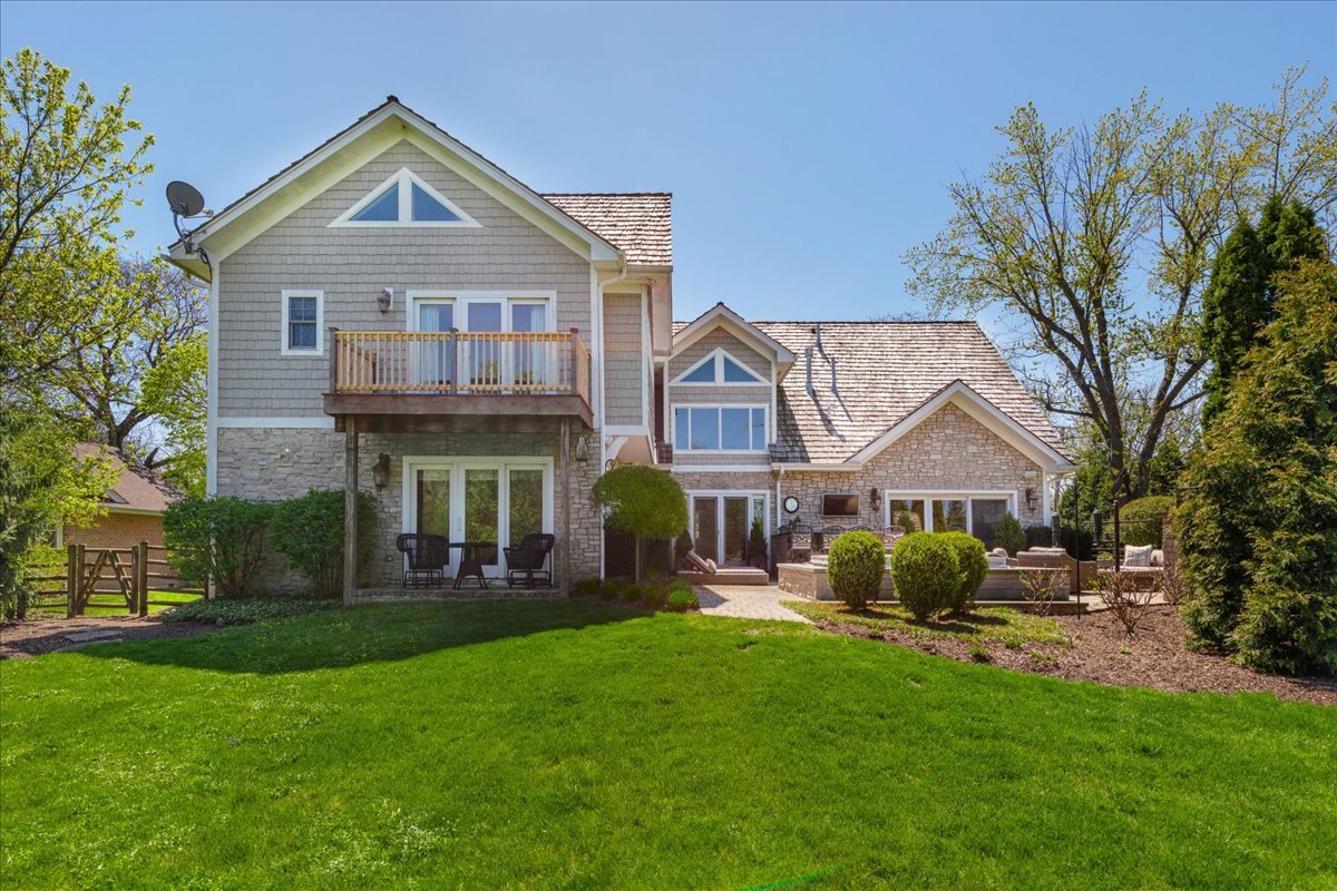 350 Sunset Court