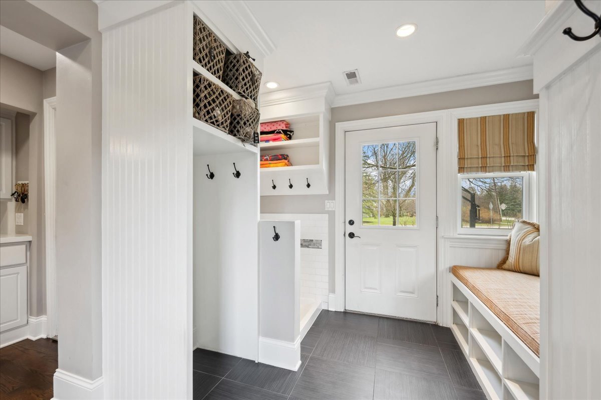 350 Sunset Court