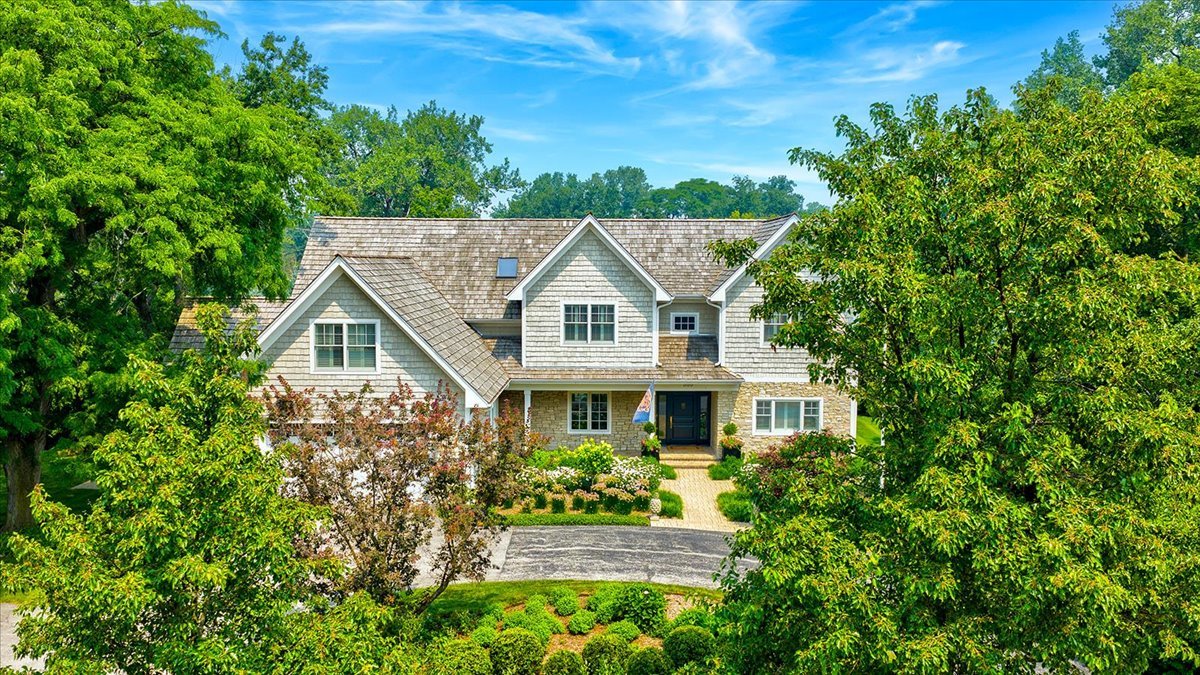 350 Sunset Court