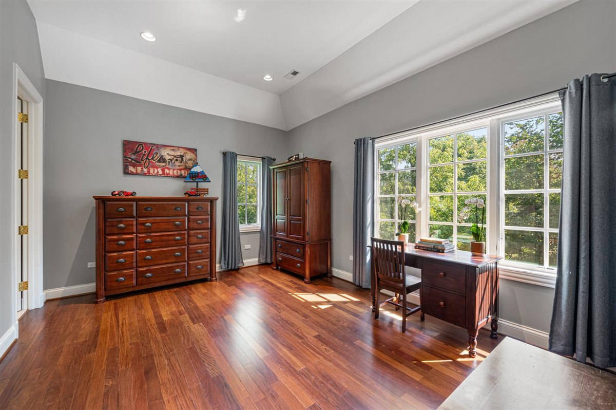 2301 Clover Lane