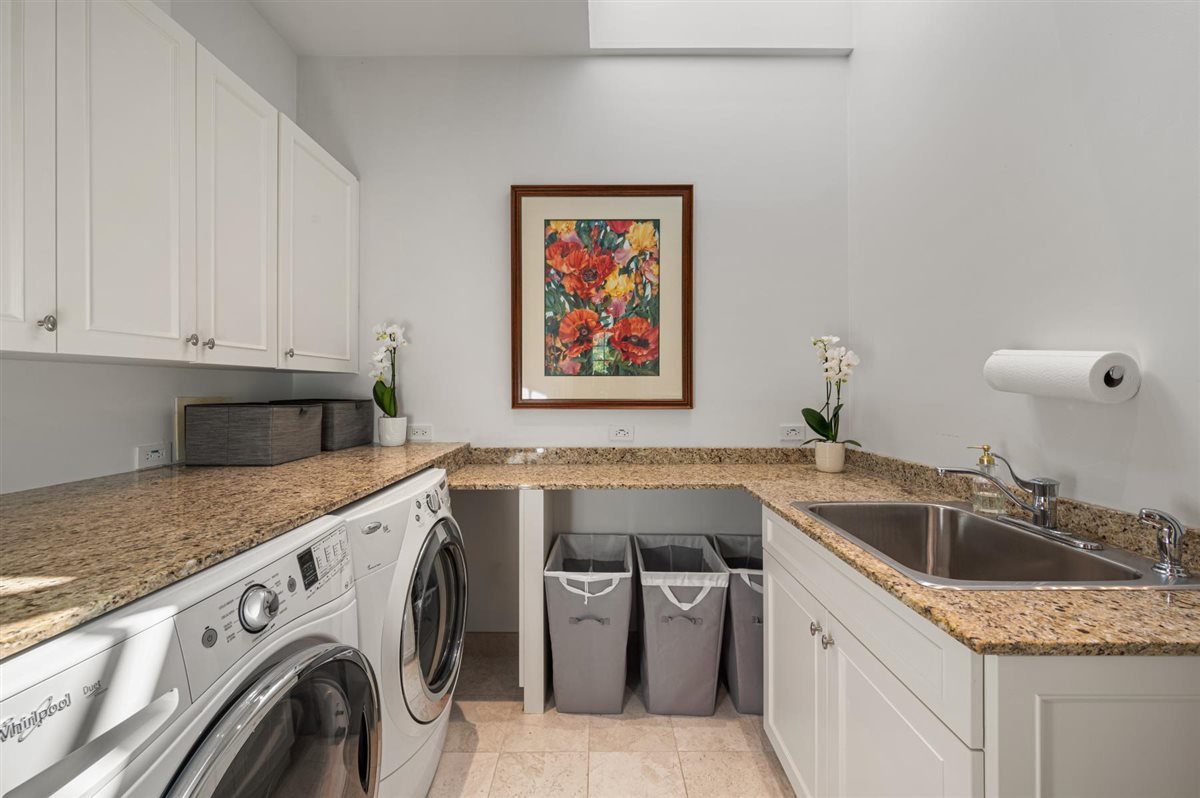 2301 Clover Lane