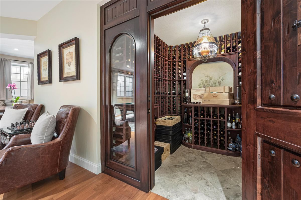 2301 Clover Lane