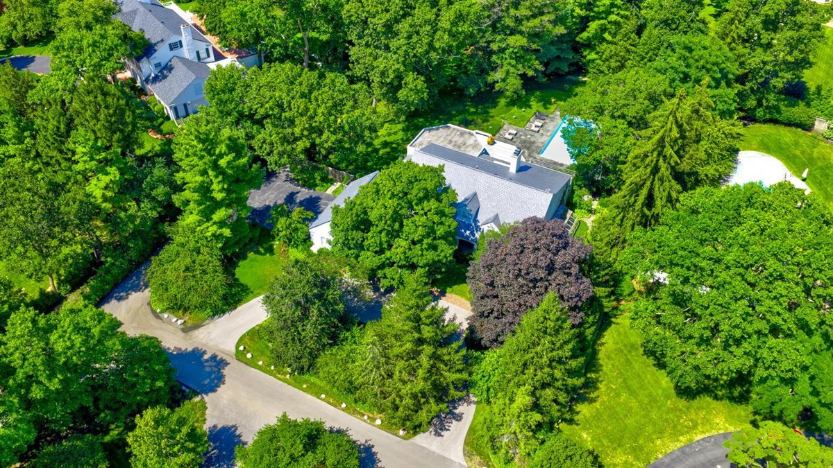 107 Woodley Road
