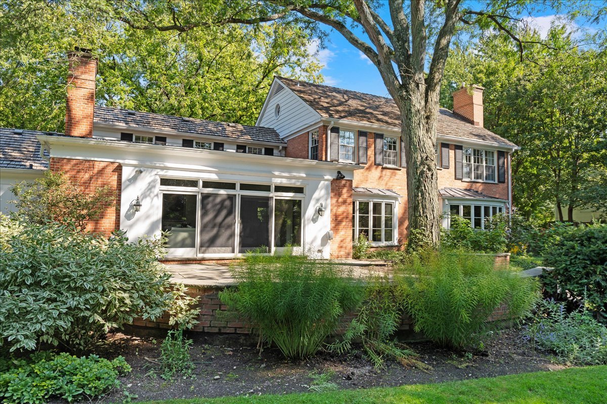 180 Apple Tree Road