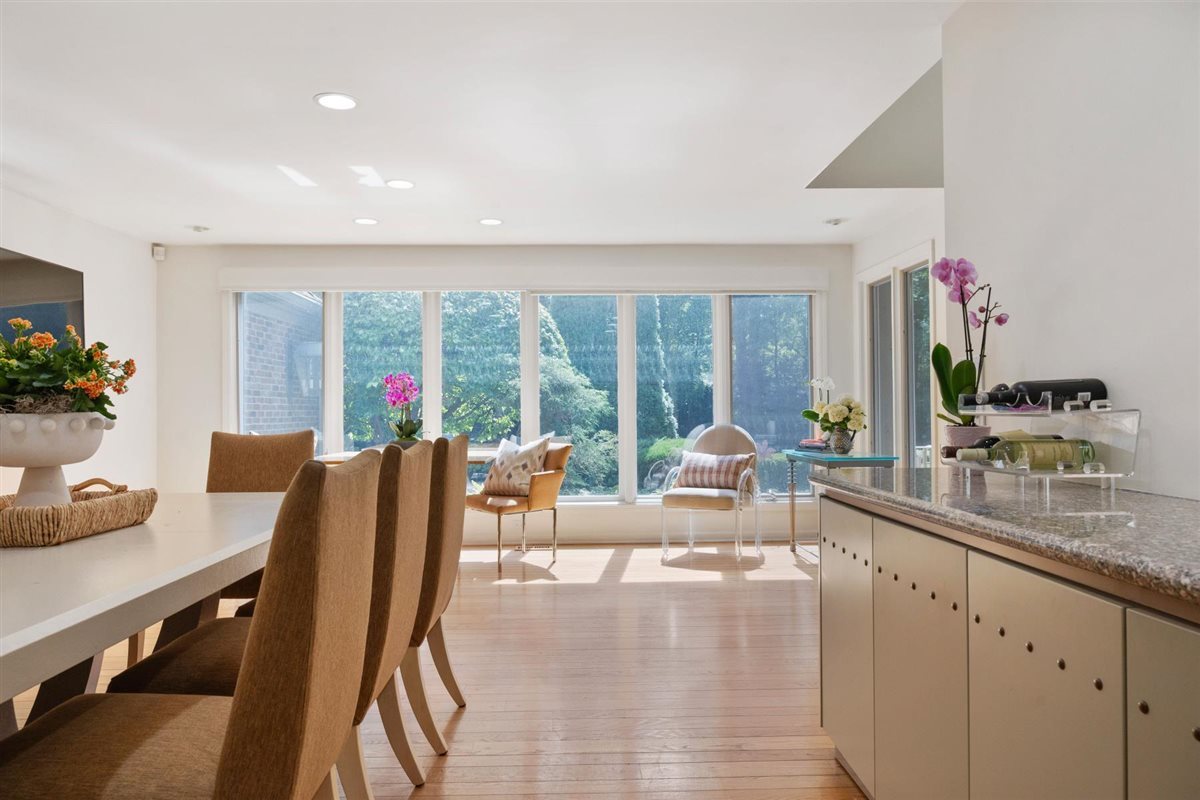 43 Indian Hill Road