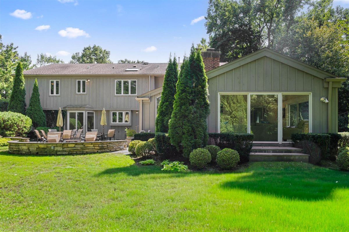 43 Indian Hill Road