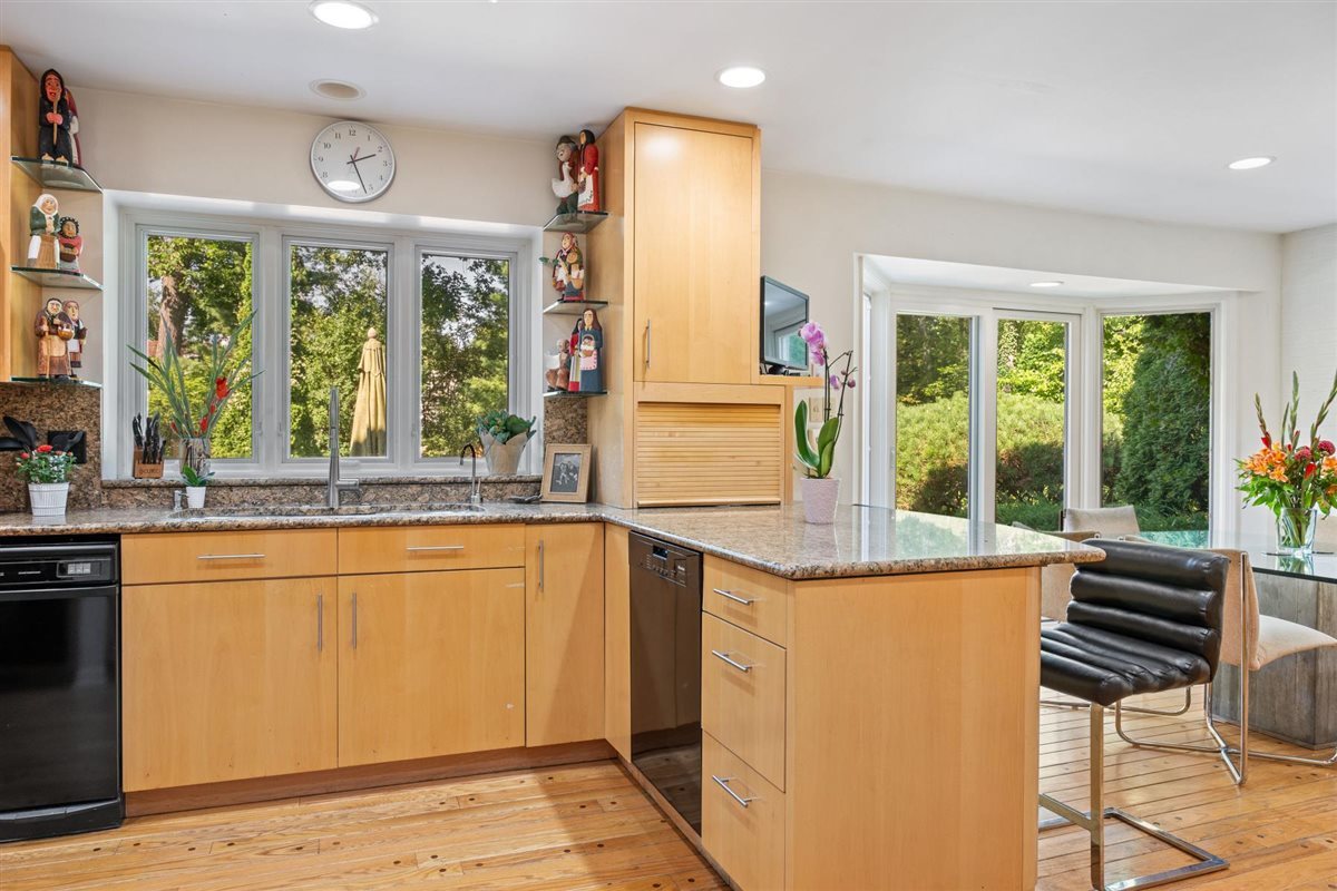 43 Indian Hill Road