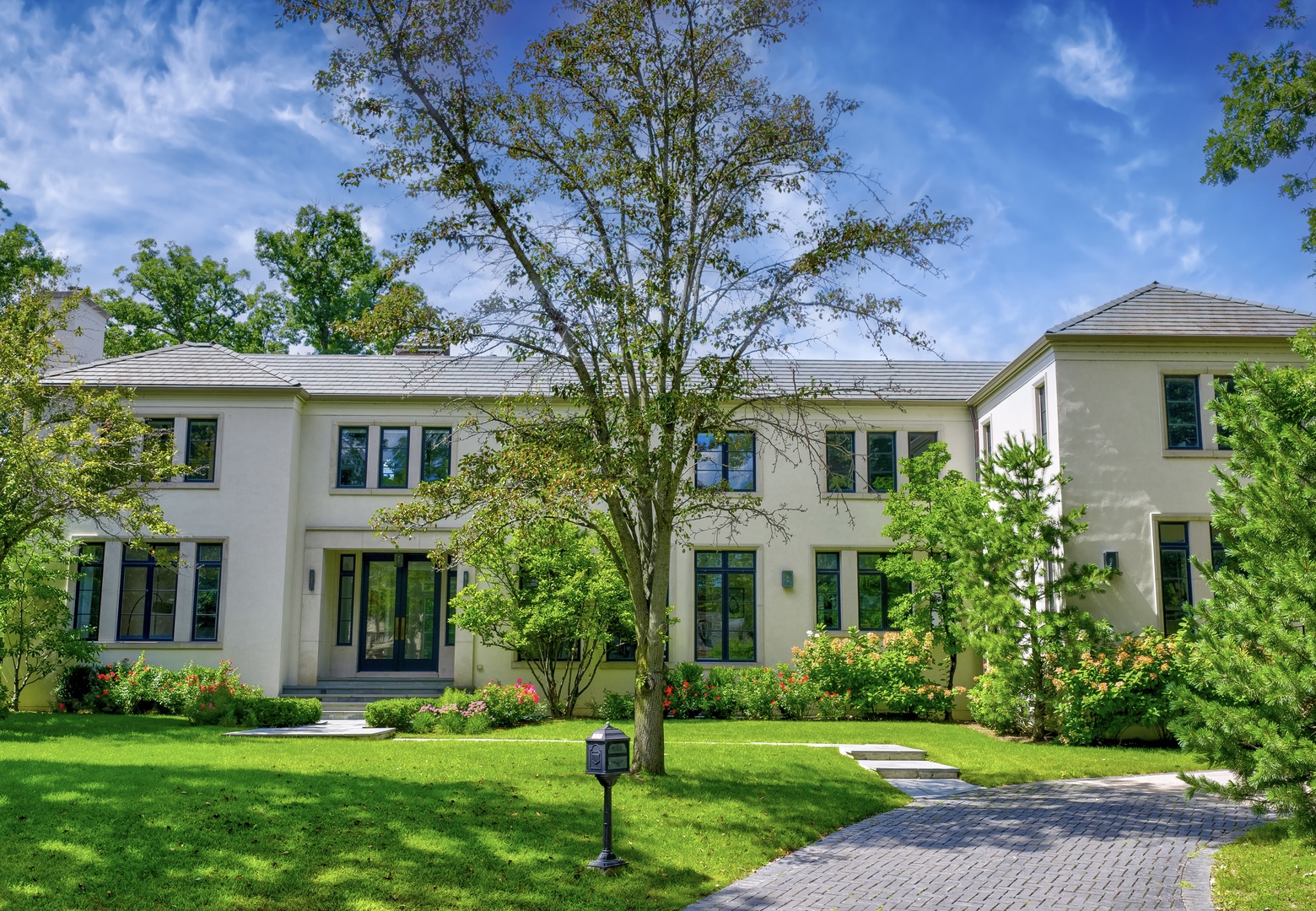 320 Keystone Court