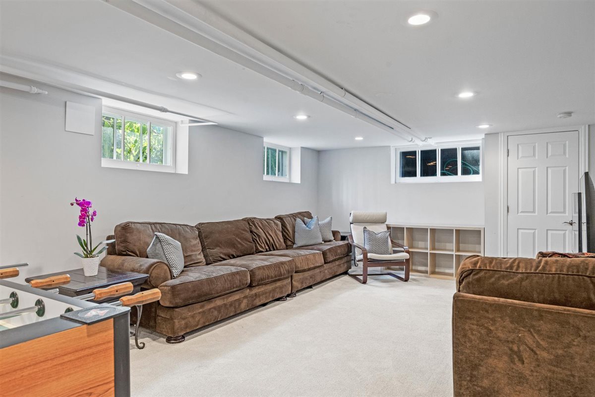 315 Washington Avenue