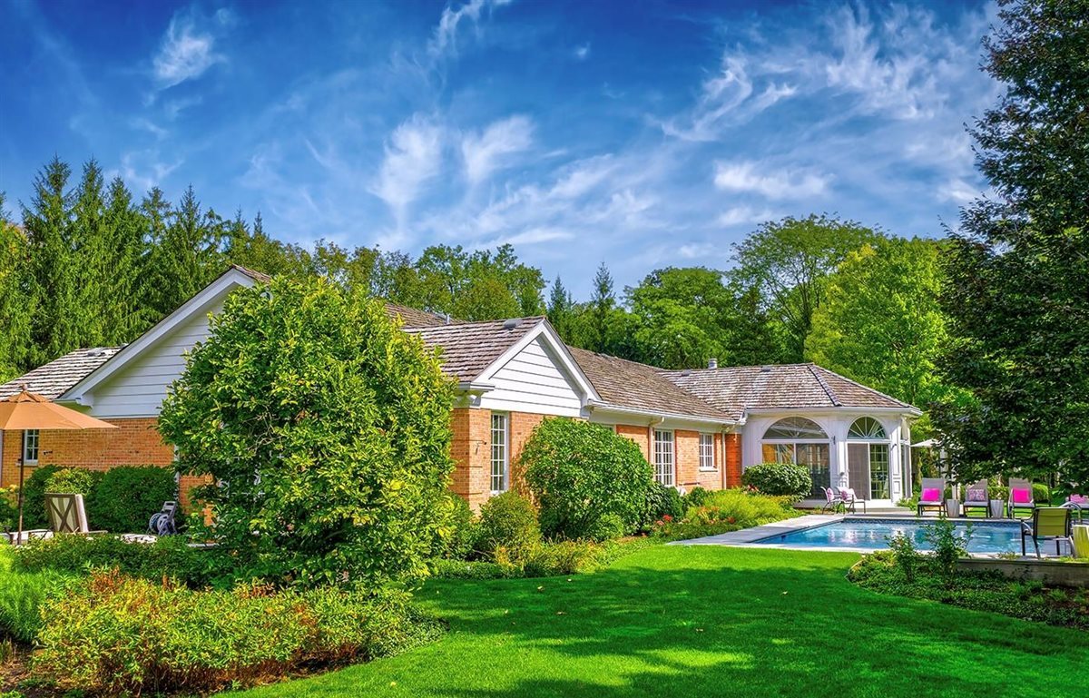 52 Locust Road