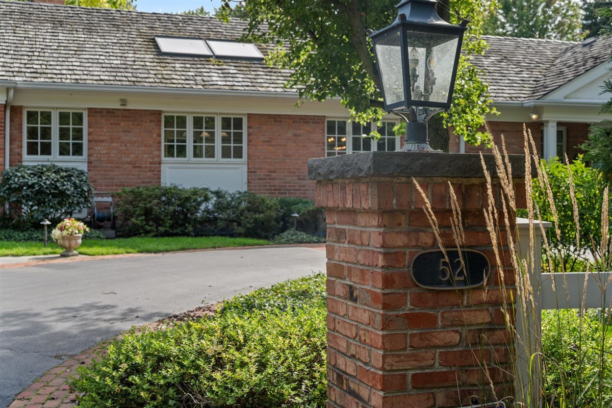 52 Locust Road
