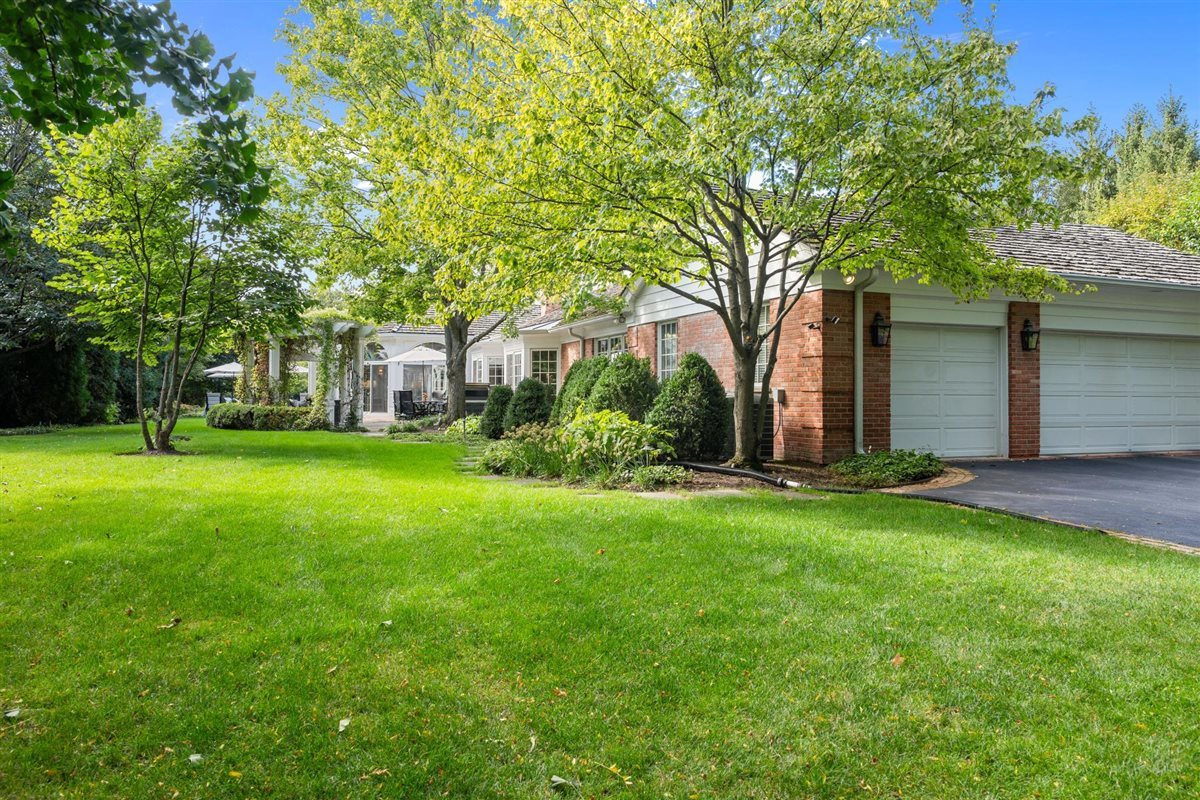 52 Locust Road