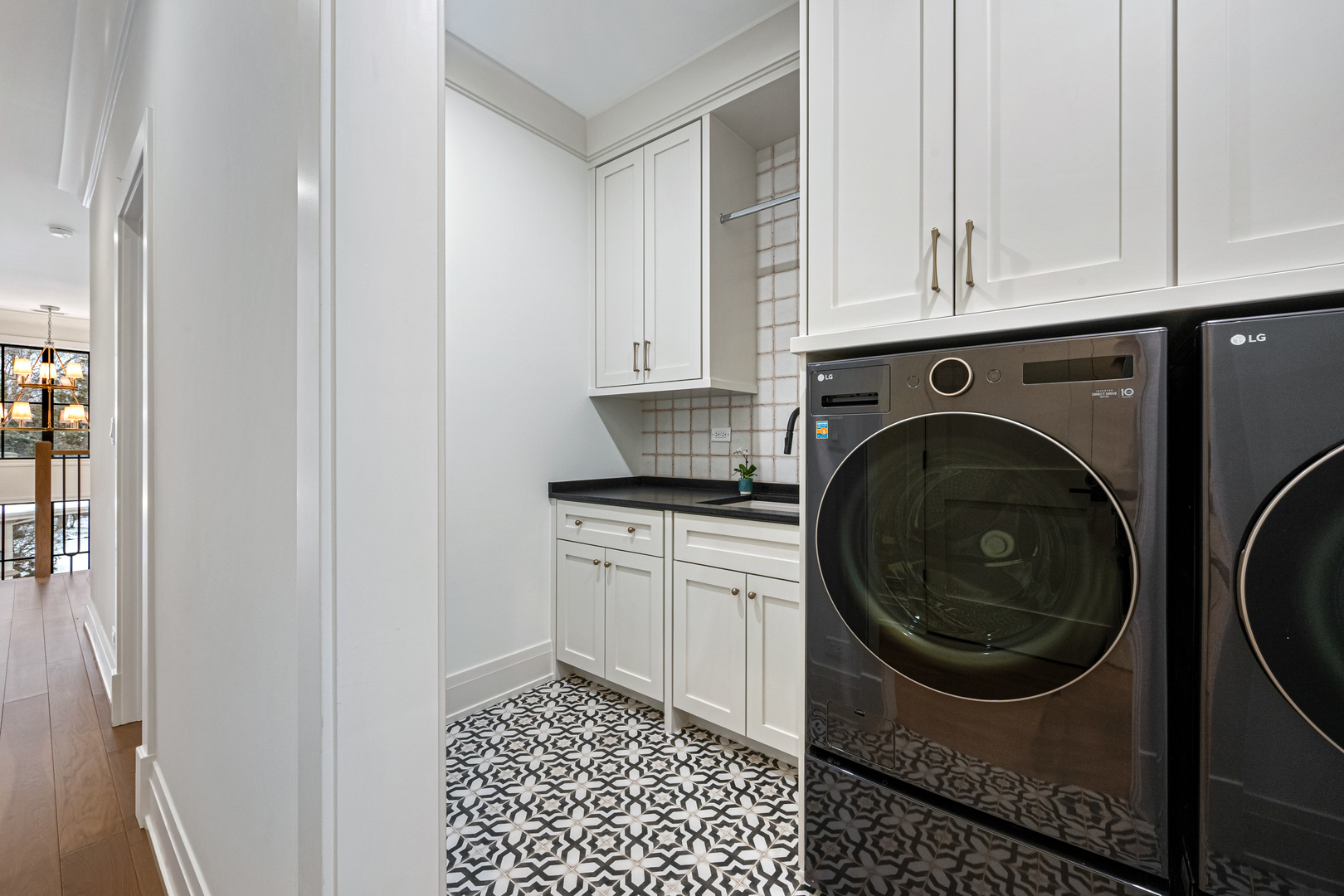 1427 Kenilworth Lane