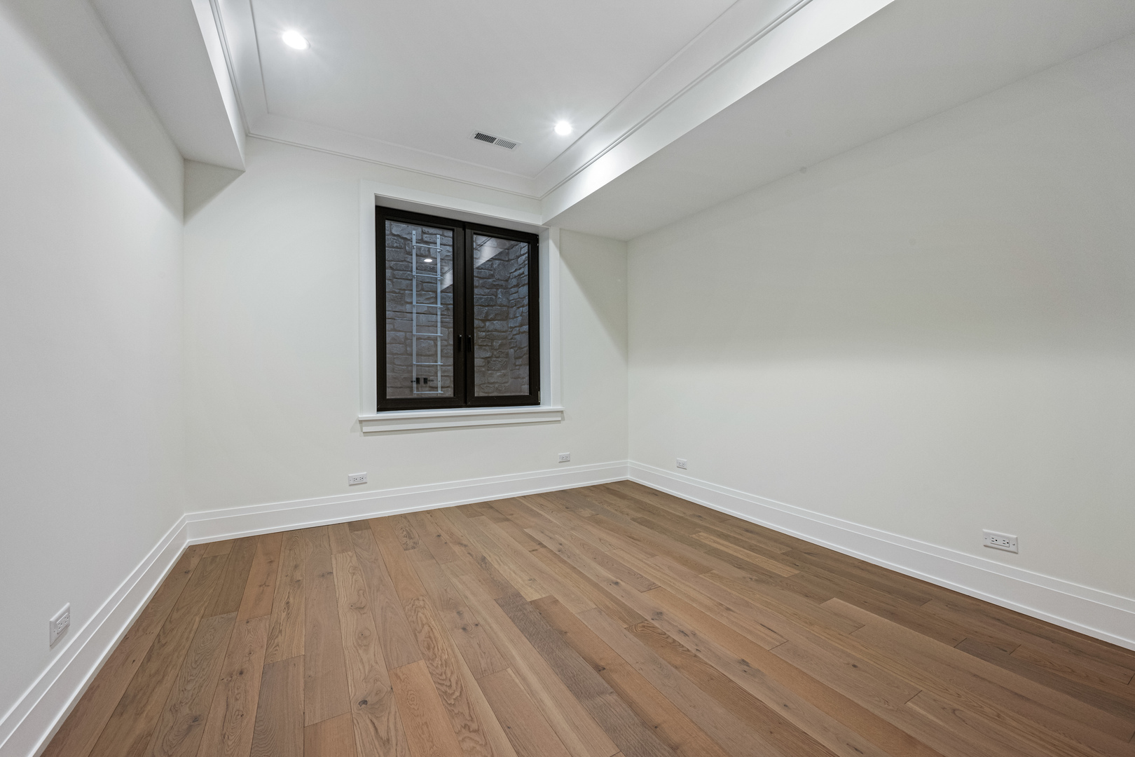 1427 Kenilworth Lane