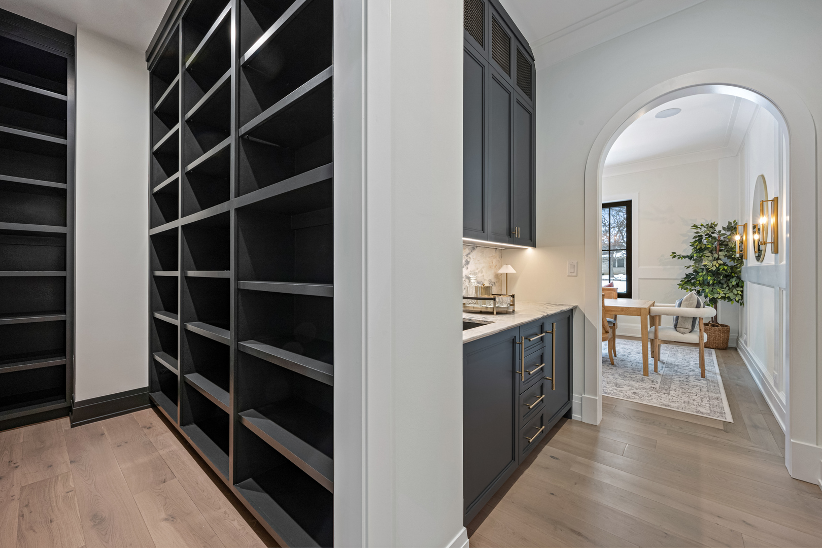 1427 Kenilworth Lane