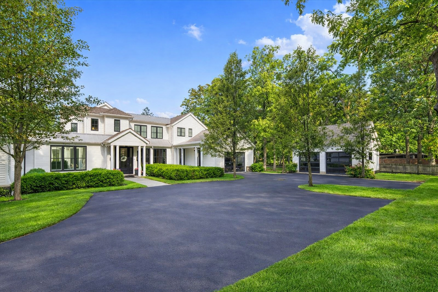 800 Glenview Road