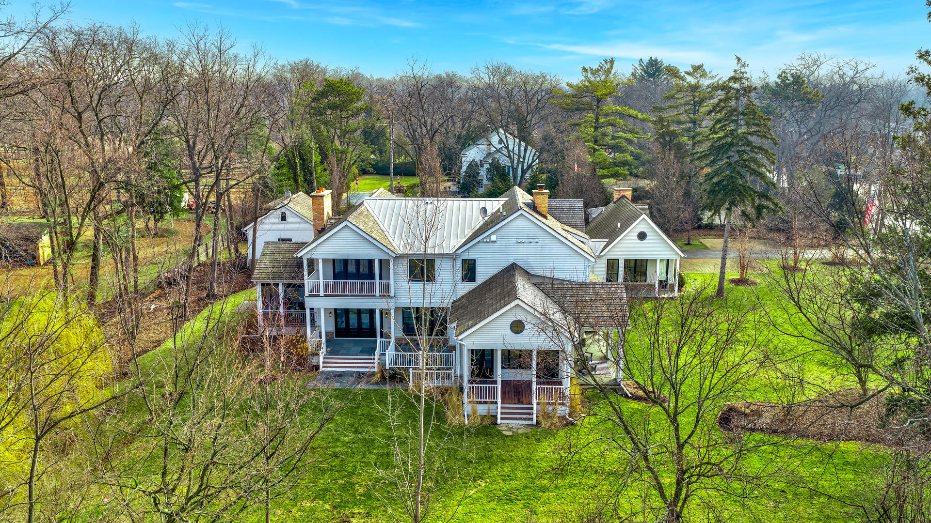 800 Glenview Road