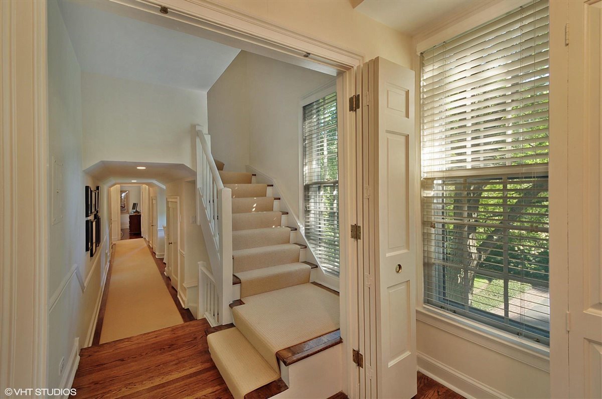 62 Woodley Road
