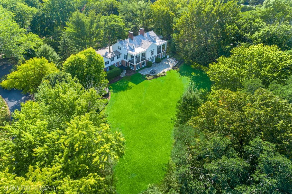 62 Woodley Road