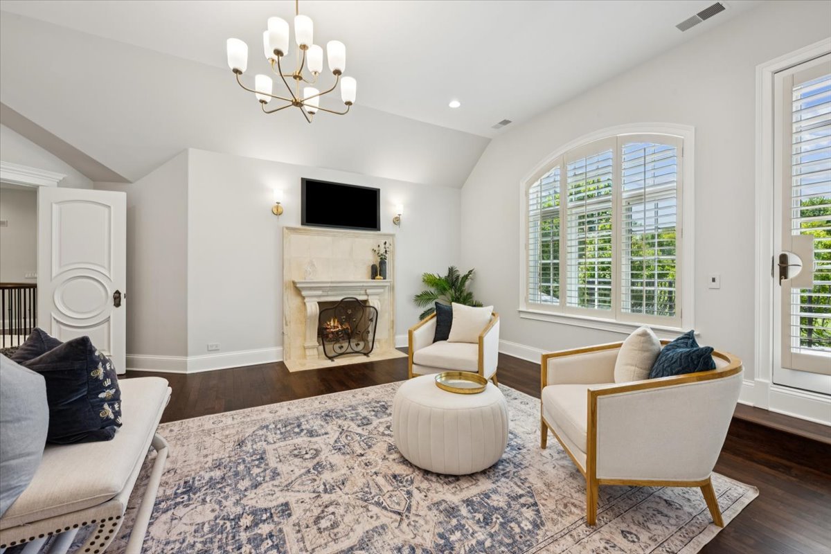 1380 Westmoor Trail