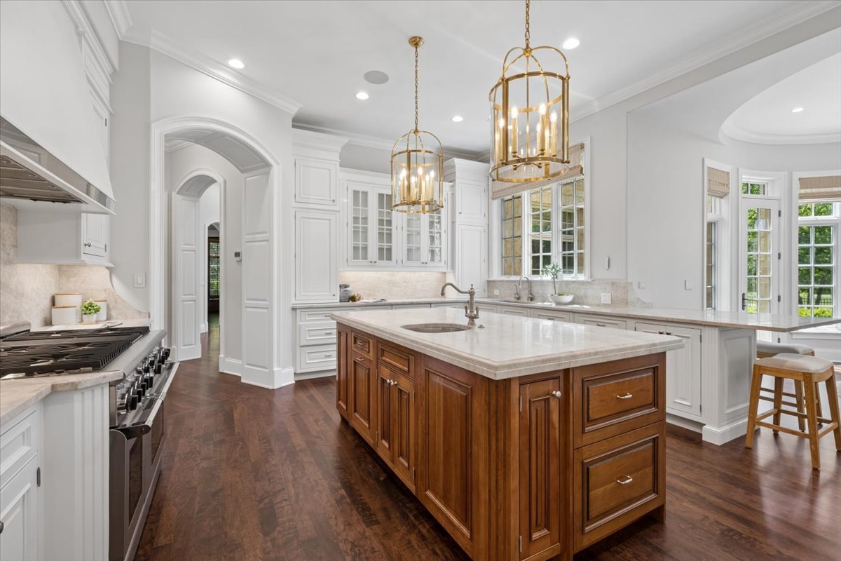 1380 Westmoor Trail