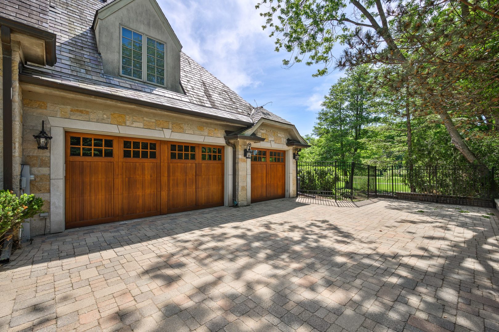 1380 Westmoor Trail