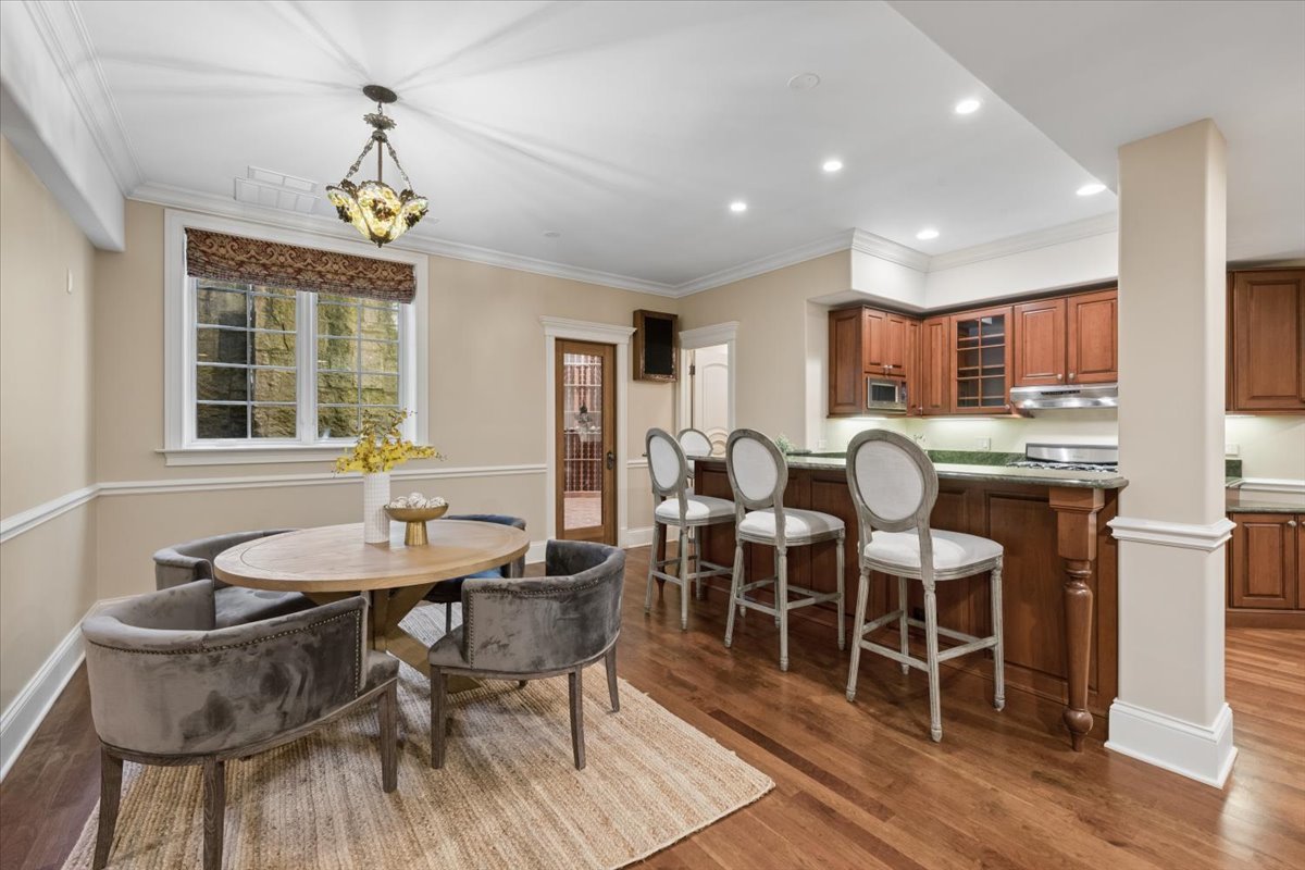 1380 Westmoor Trail