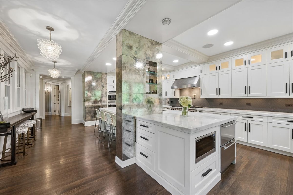 395 Greenleaf Avenue