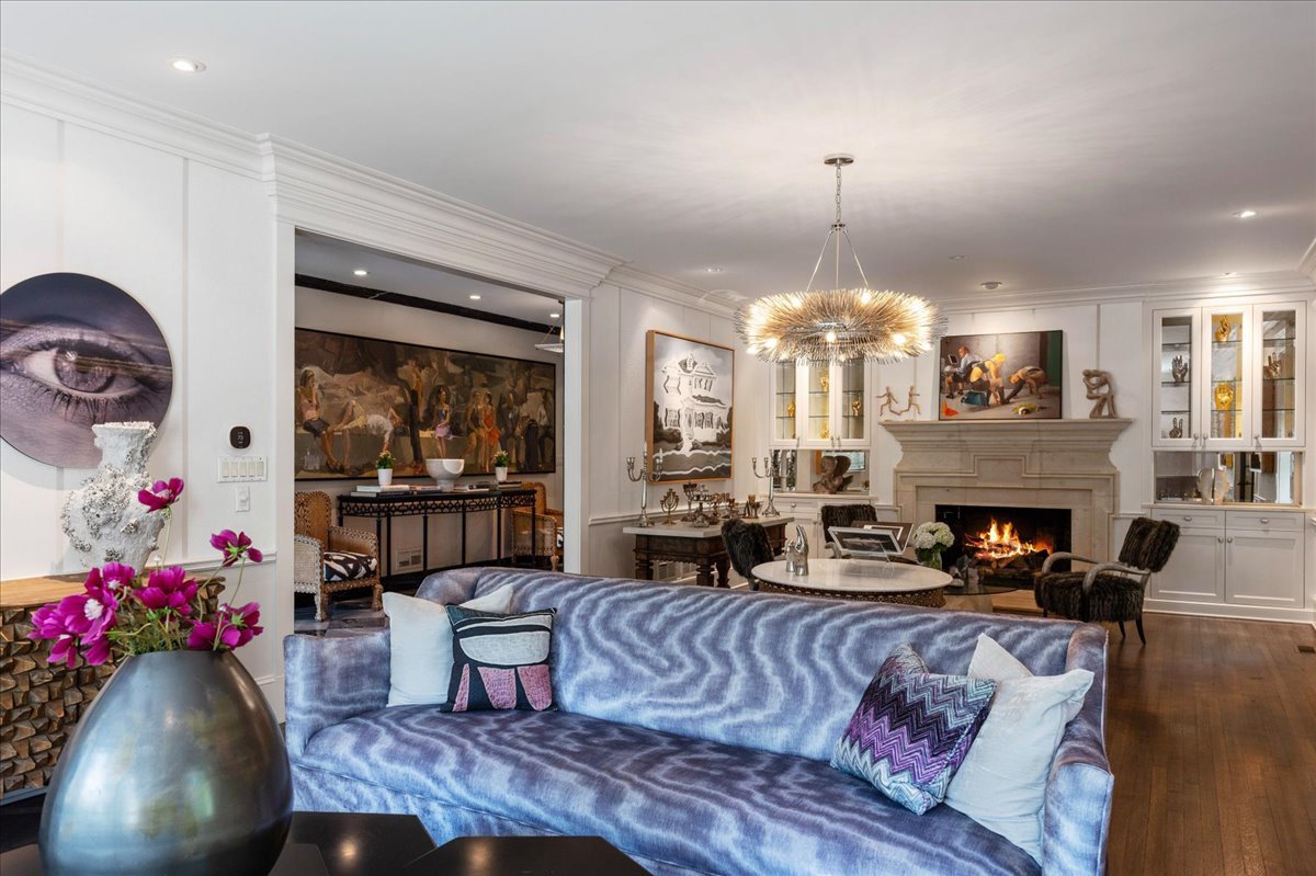 395 Greenleaf Avenue