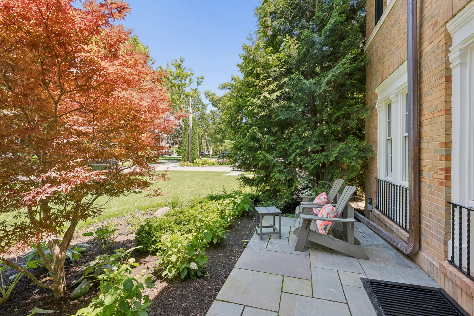 1192 Chatfield Road