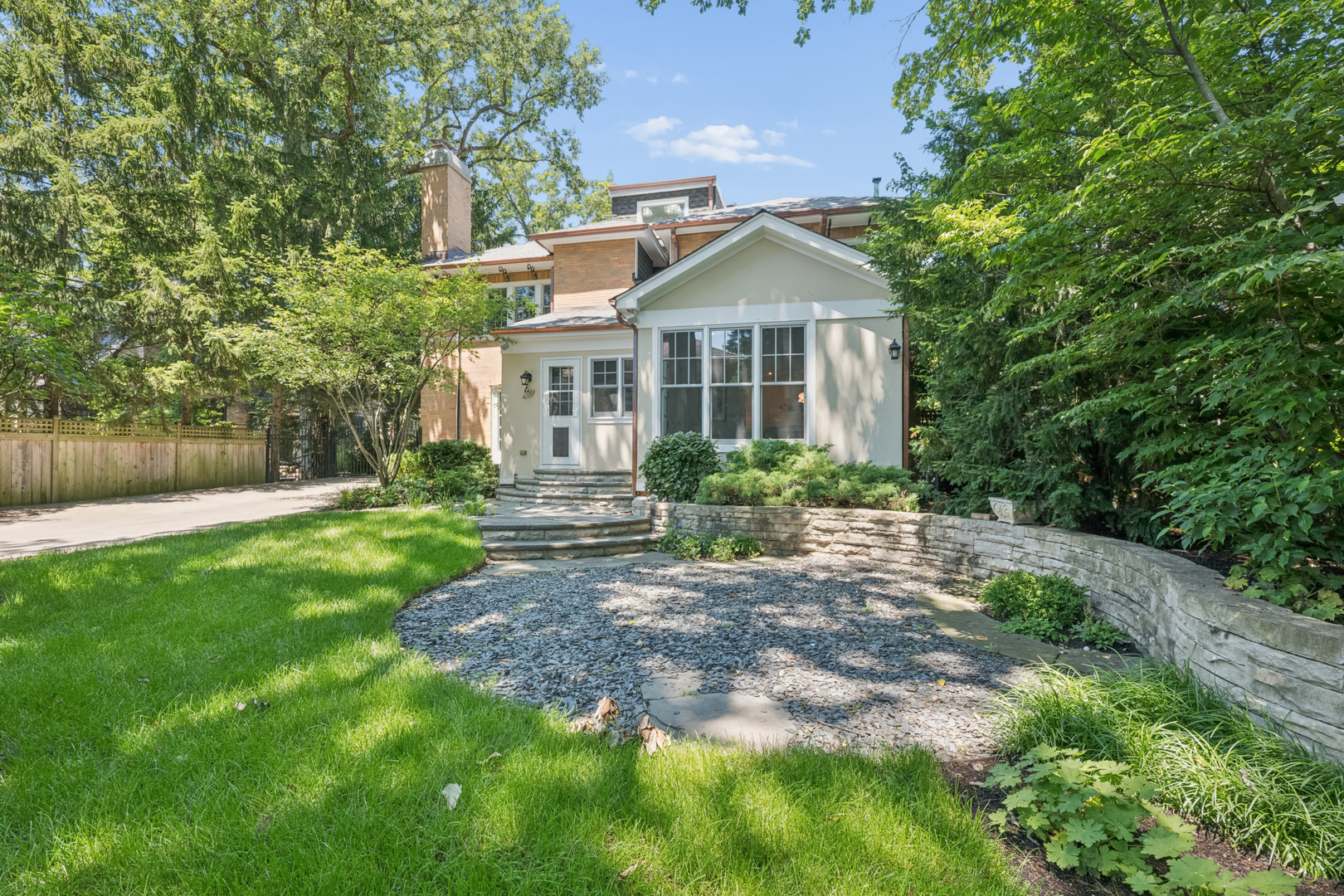 1192 Chatfield Road