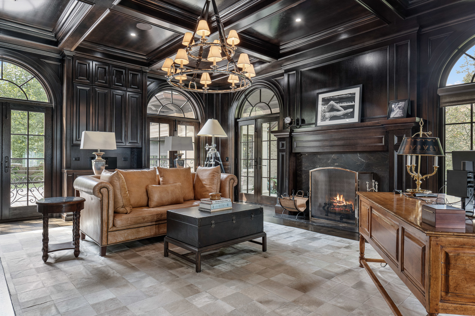 595 Circle Lane