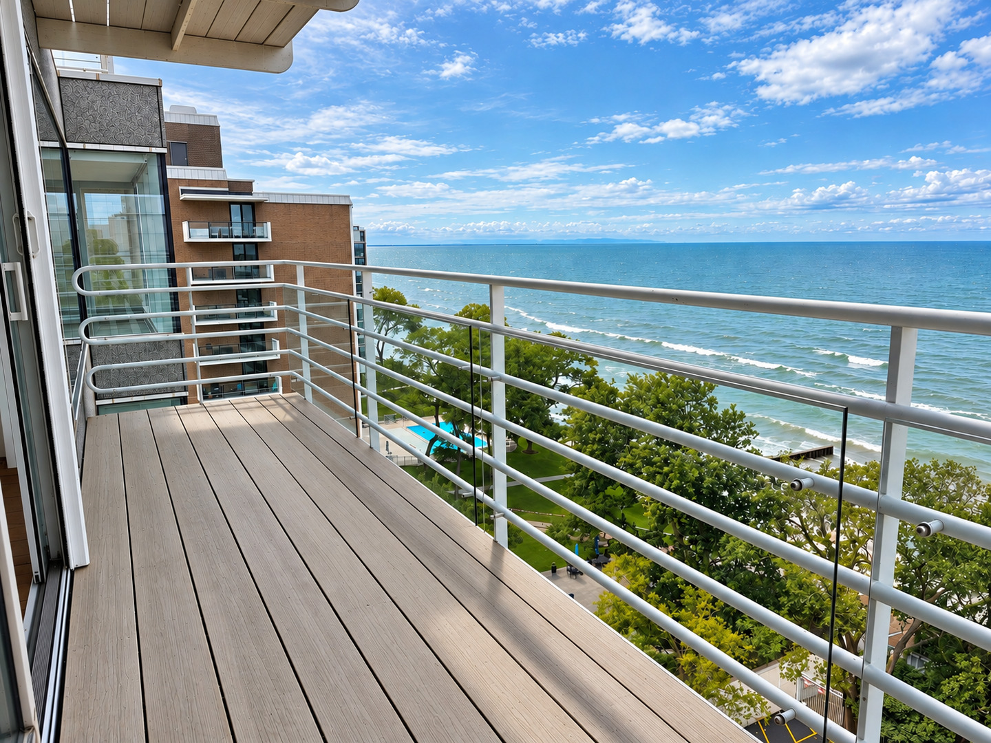 1618 SHERIDAN Road Unit: PH