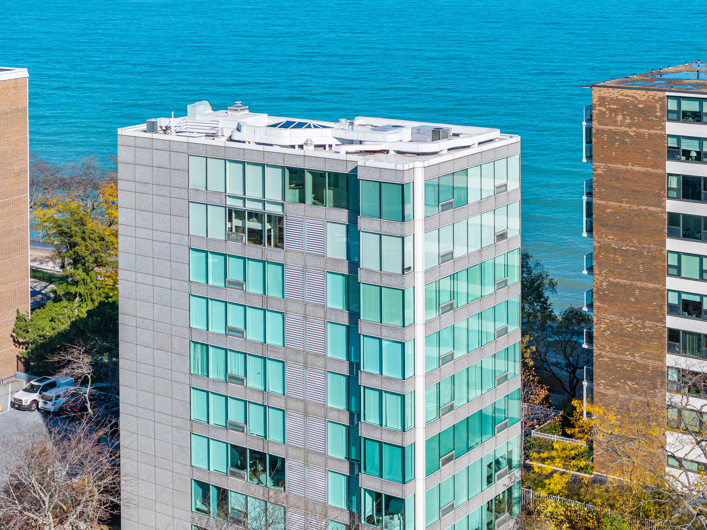 1618 SHERIDAN Road Unit: PH