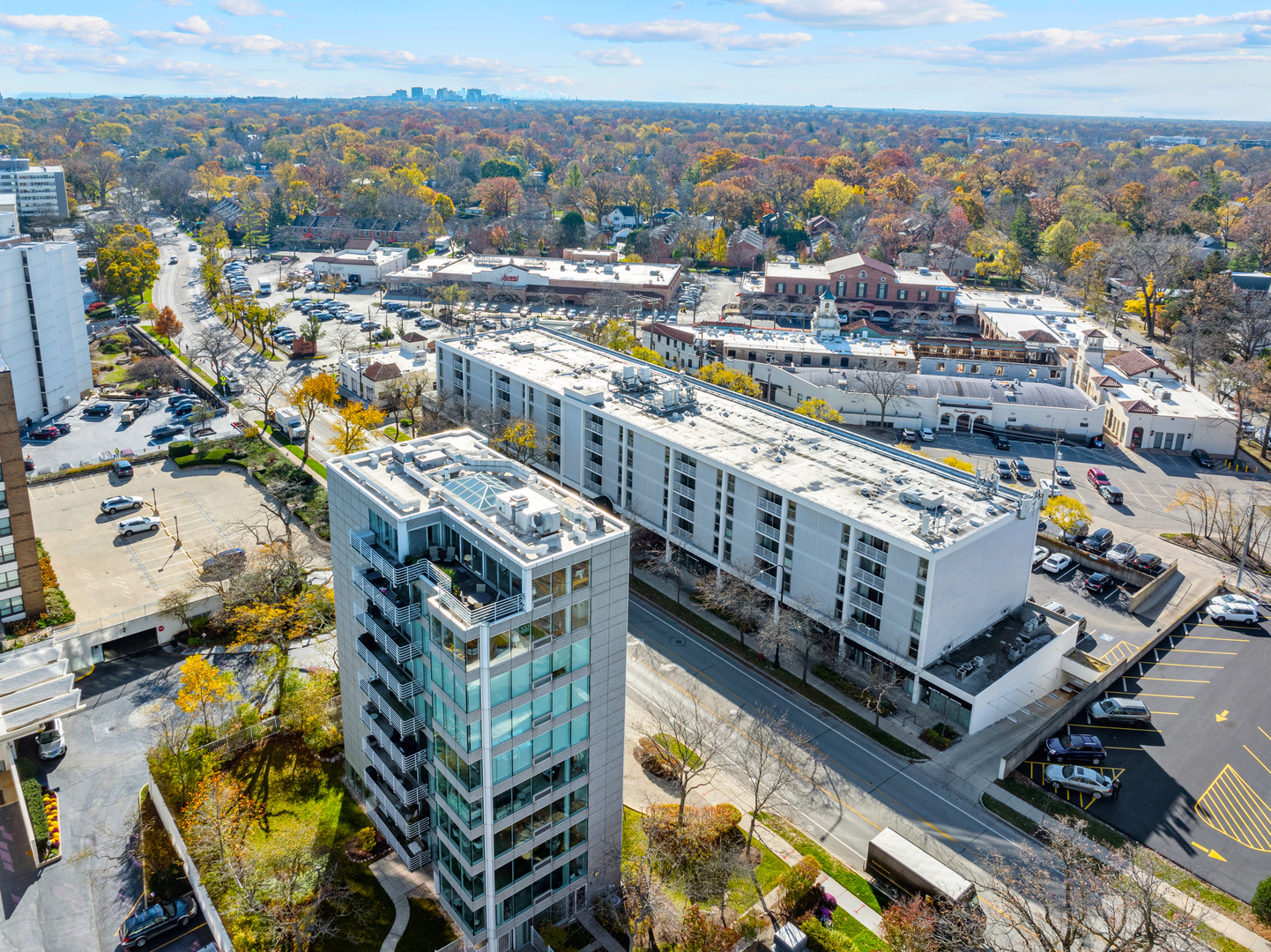 1618 SHERIDAN Road Unit: PH