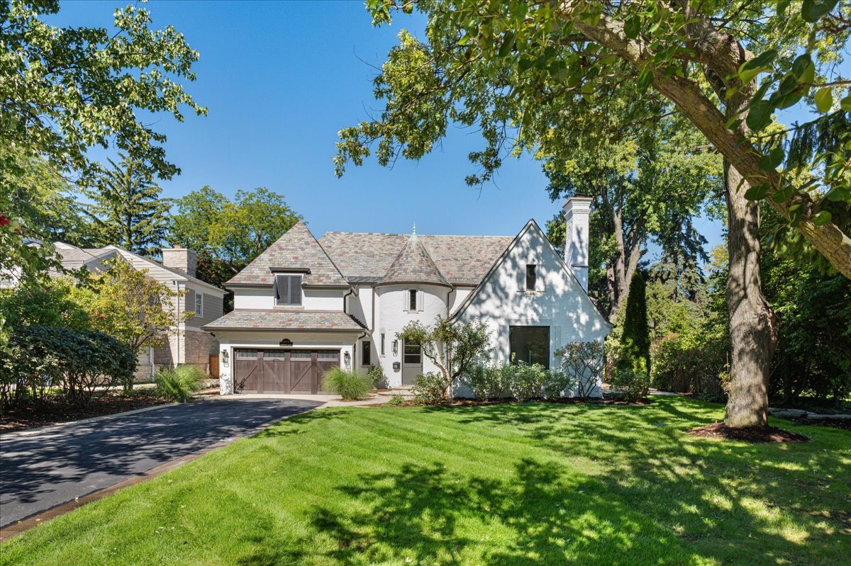 2604 Blackhawk Road