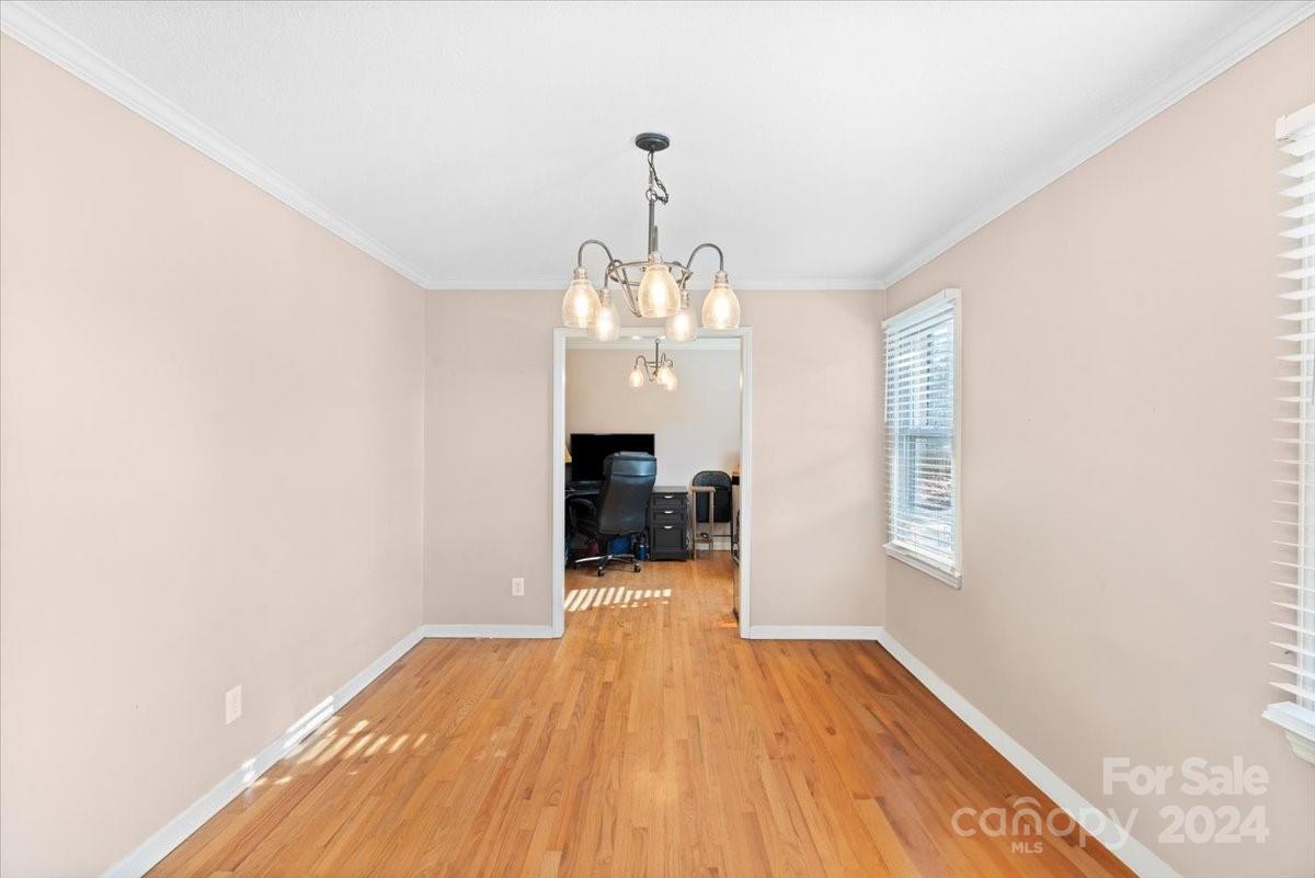 3105 Hilton Road