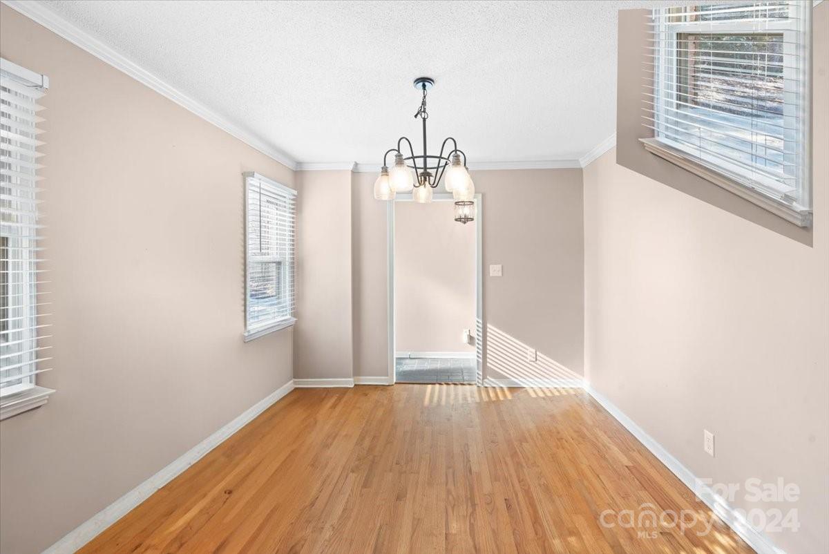 3105 Hilton Road