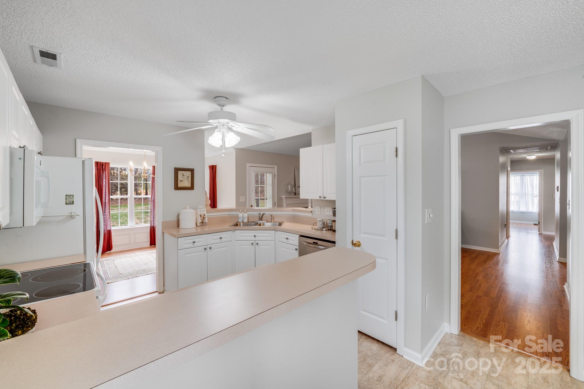 2213 Genesis Drive