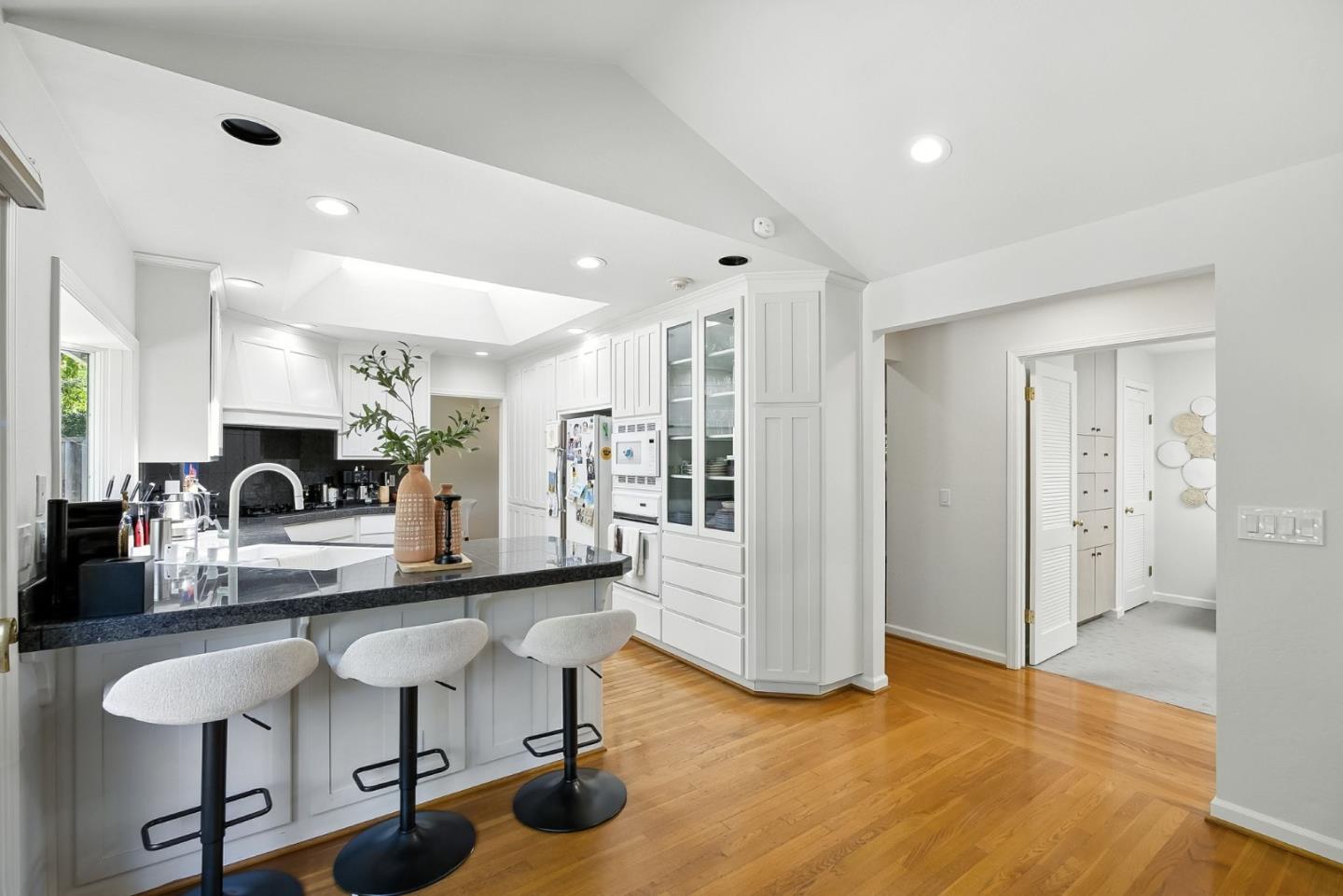 6182 Calle Del Conejo