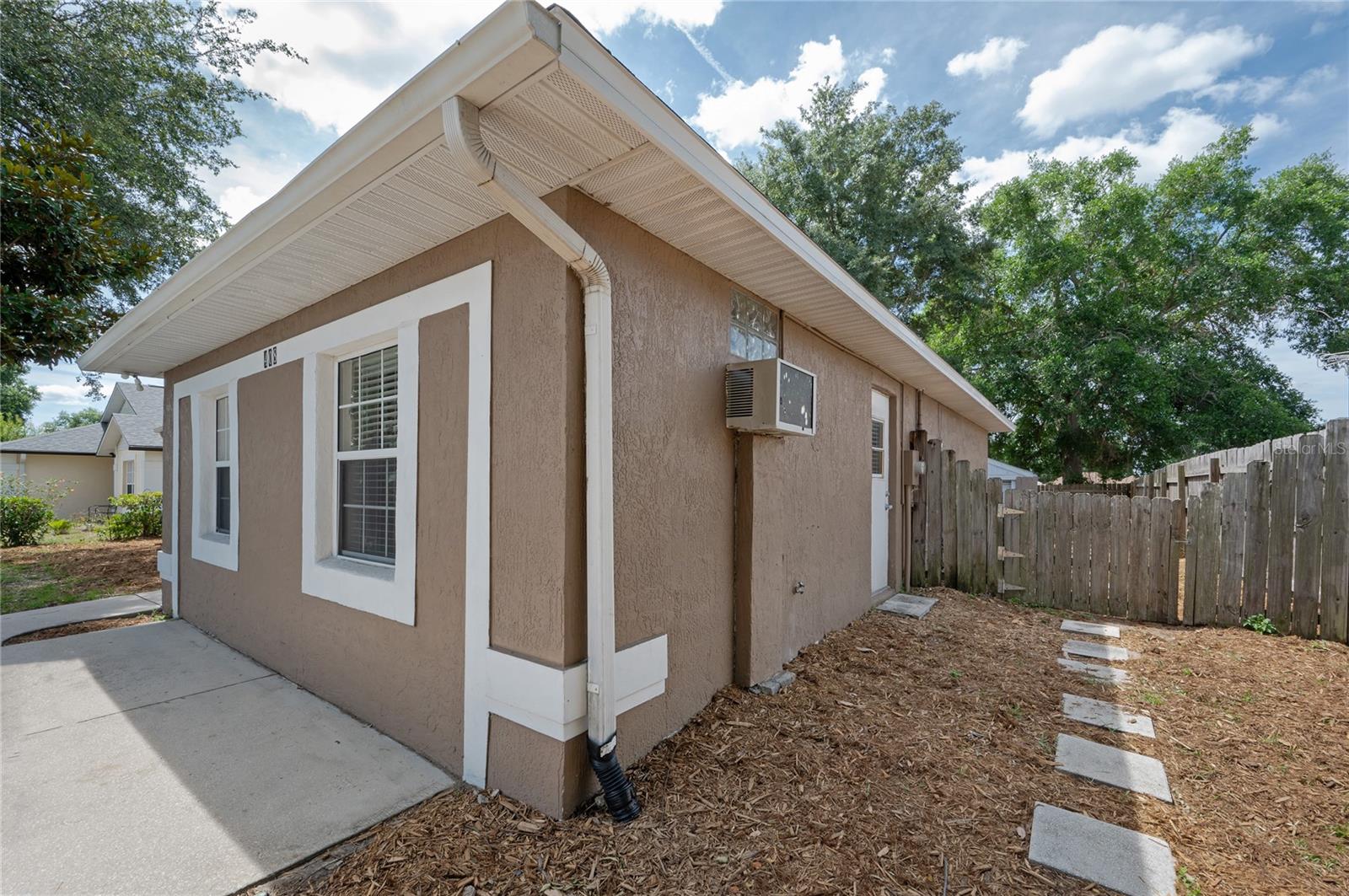 408 SOUTH AVE