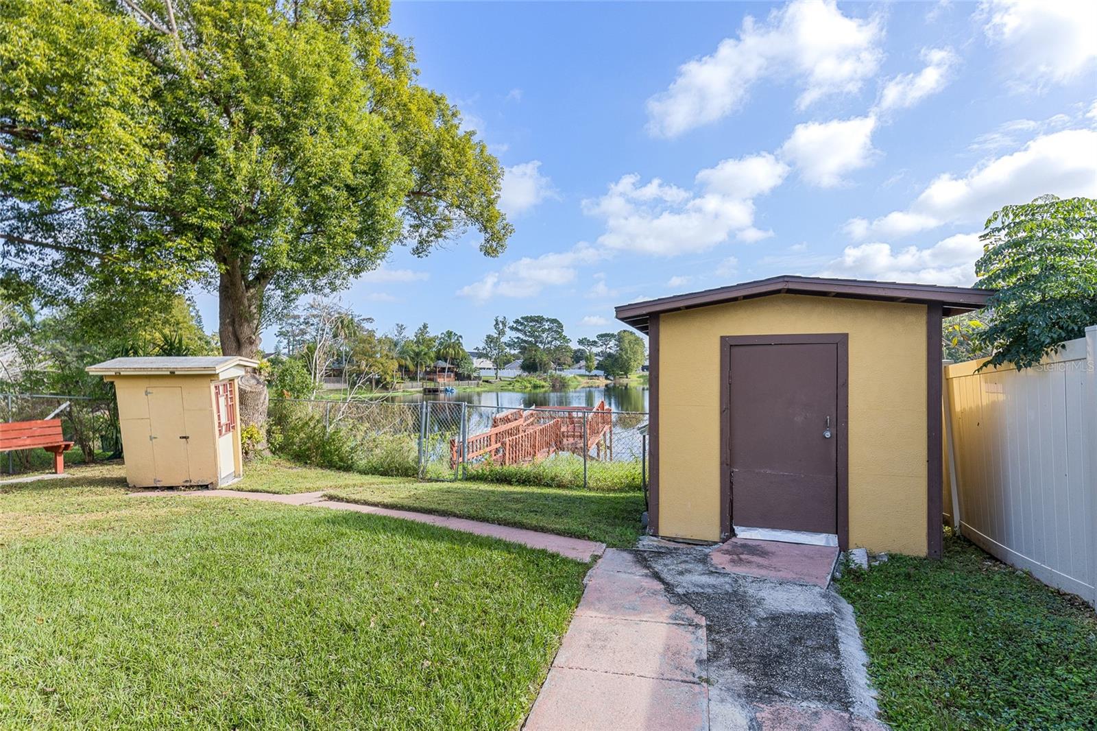 2376 ISLAND CLUB WAY