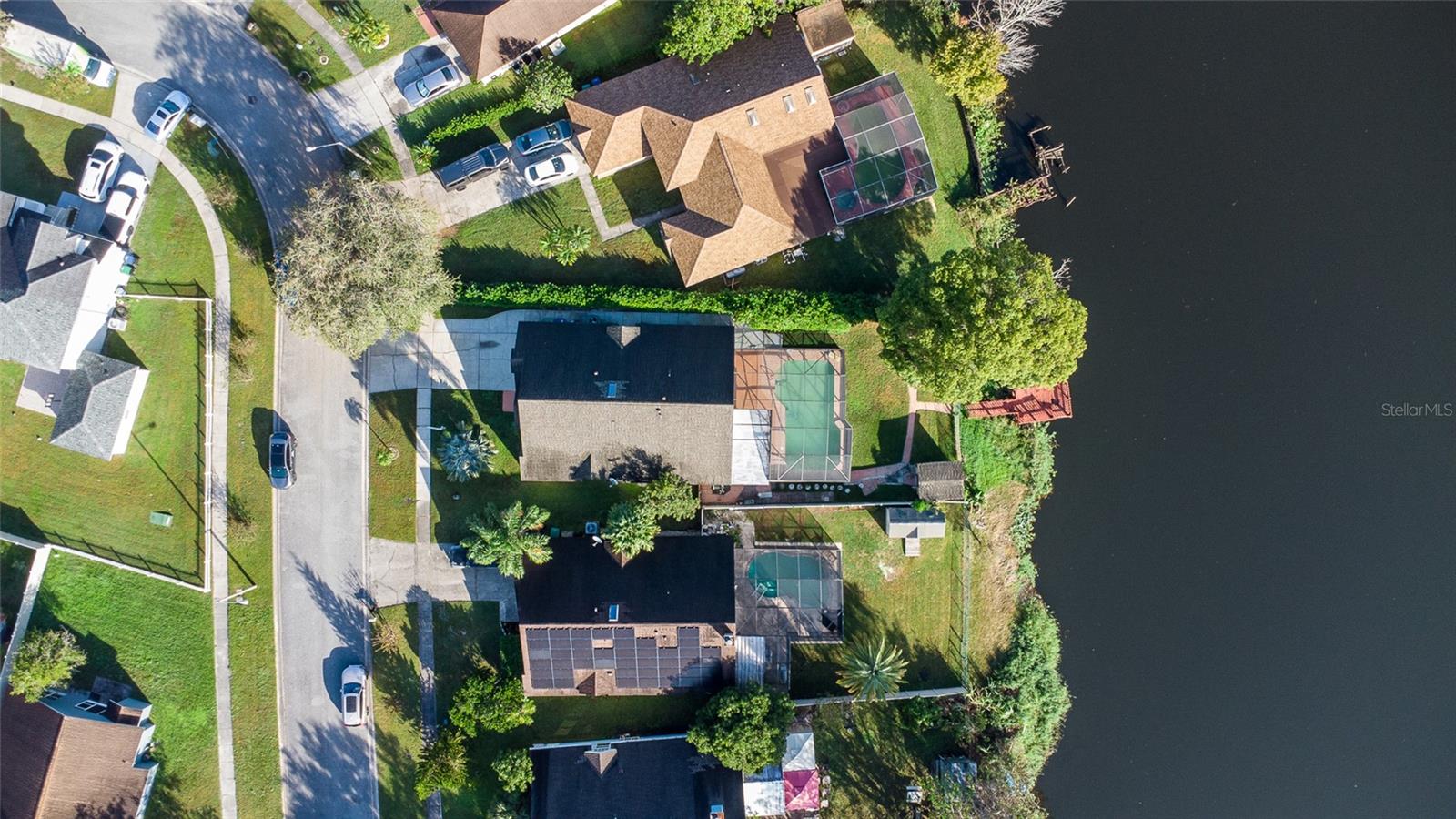 2376 ISLAND CLUB WAY