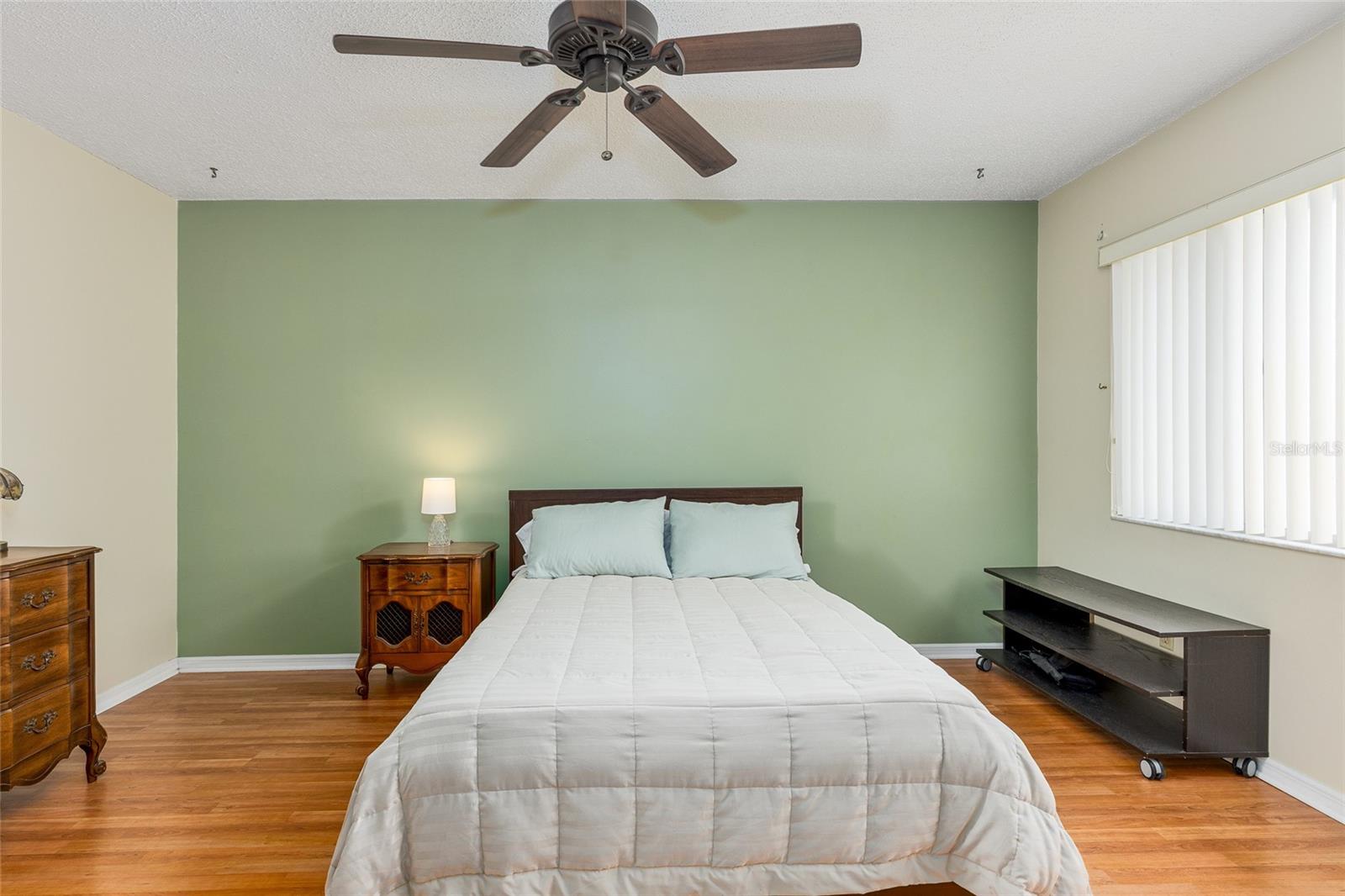 114 TODD DR