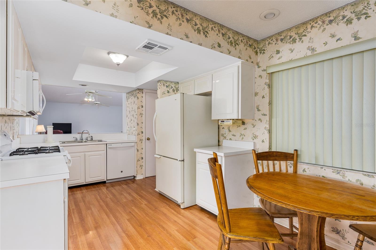 114 TODD DR
