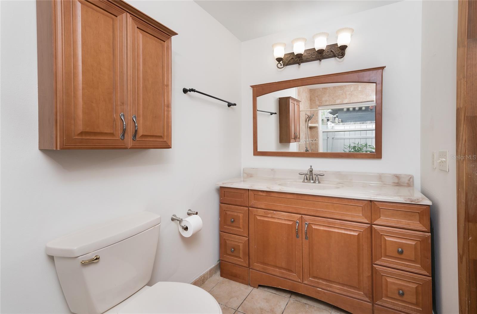 1420 MOORLAND CT