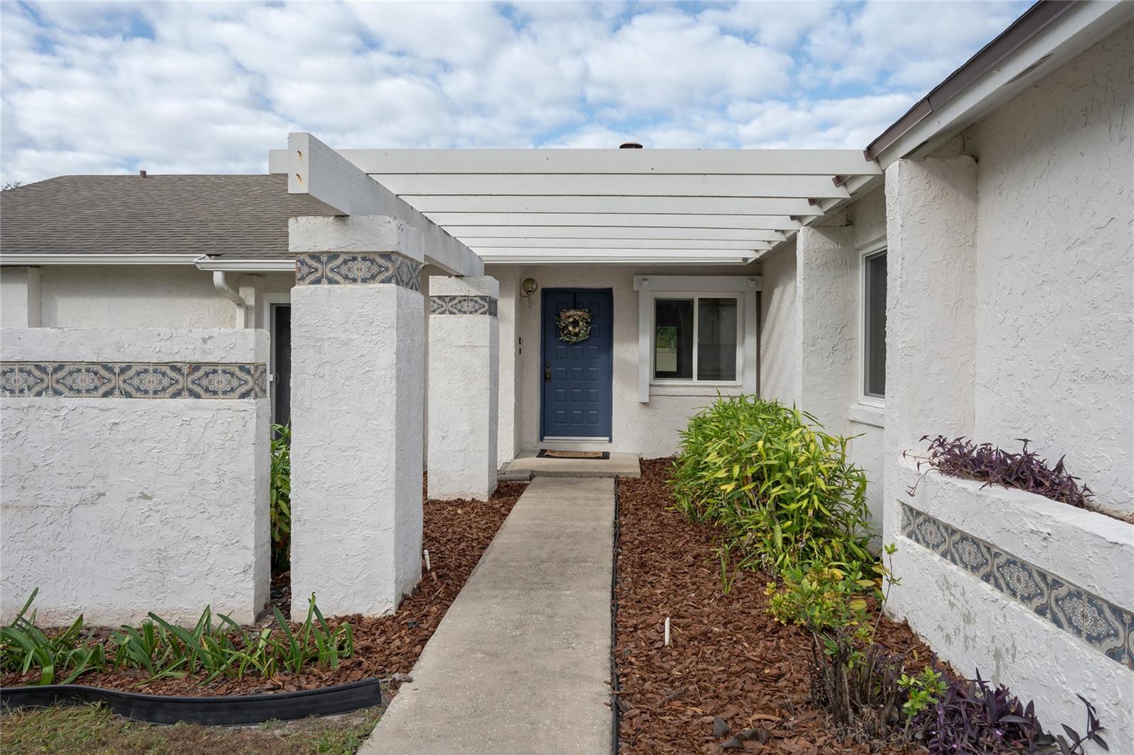 1420 MOORLAND CT